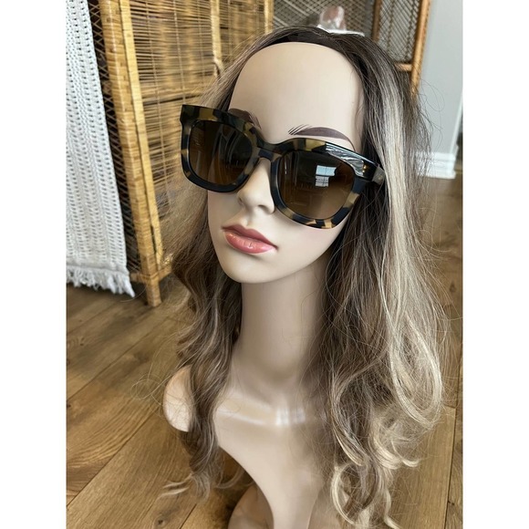 Women’s DIFF Carson Amber Tortoise Blue Steel Gradient Polarized Sunglasses​​​ - Picture 6 of 14